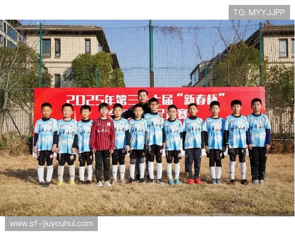 围绕校长杯足球赛两项赛事深入推进校园体育文化全面建设高质量发展